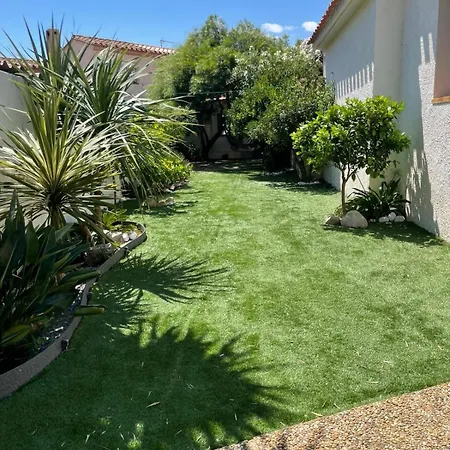 Belle Classée 4 étoiles Proche Avec Jardin *